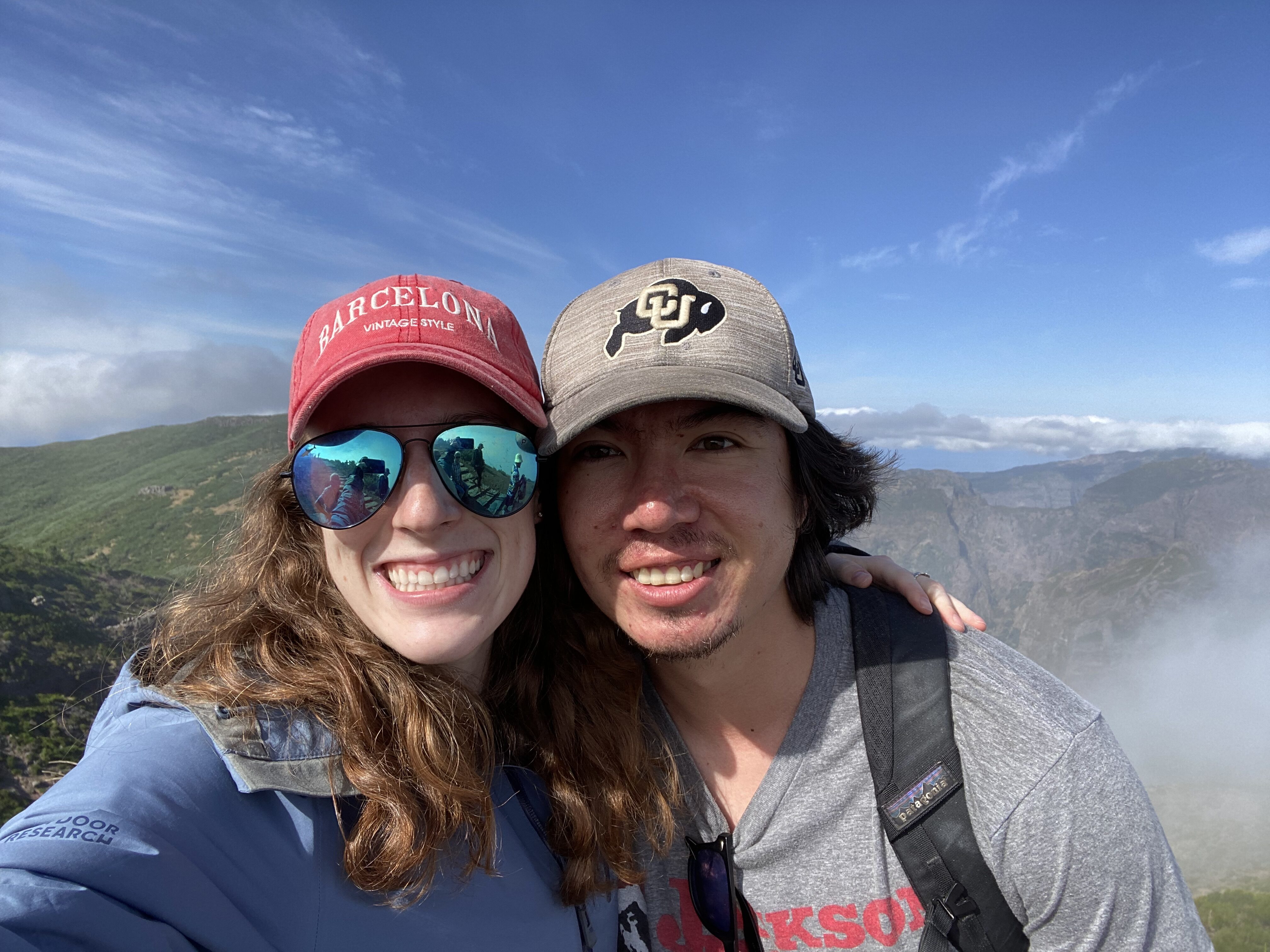 Bella and her boyfriend Sean smiling along the Pico Ruivo trail.