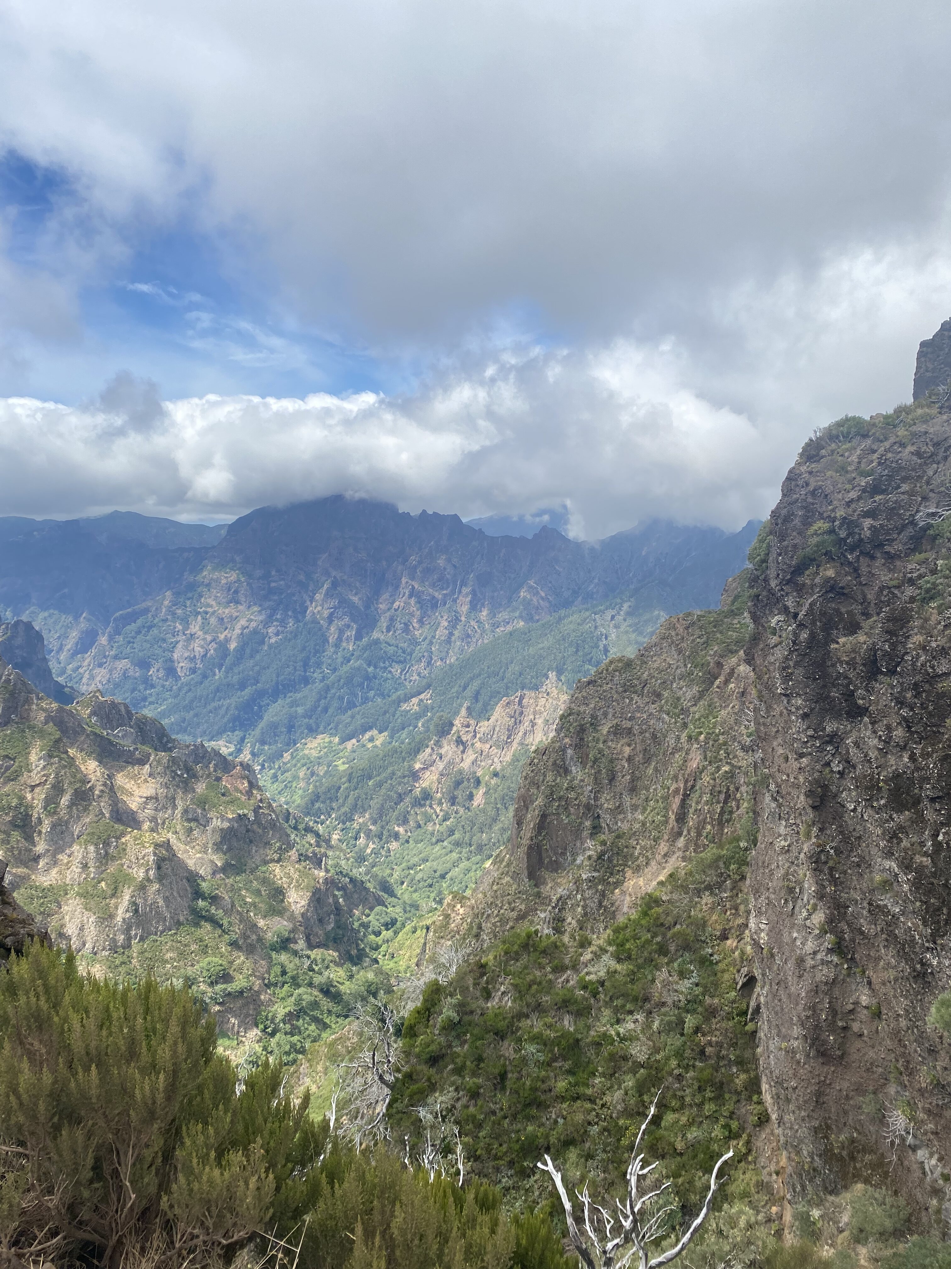 A beautiful view of the mountains in Madeira along the Pico Ruivo trail.