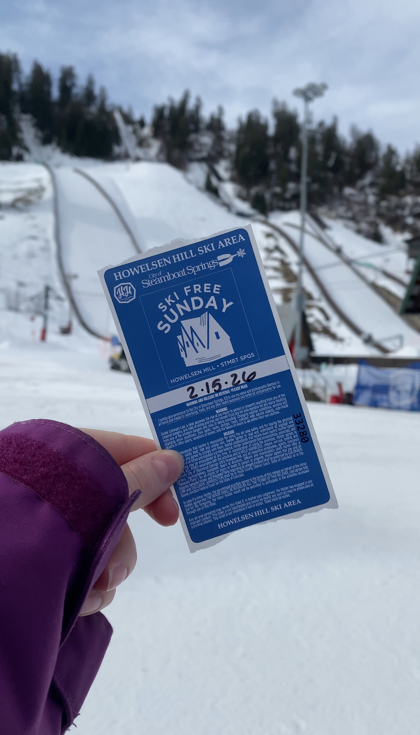 Free Ski Sunday pass at Howelsen Hill